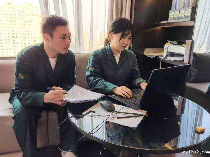 41b6ea3e43f807ad14a2e6726d379e8